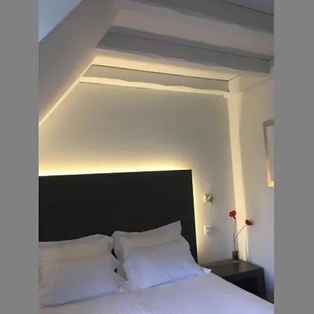 Hotel Relais De Moussidière 4*